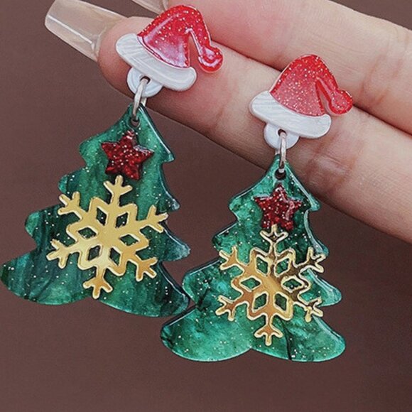 Tree Decorated Earrings - Picture 1 of 5